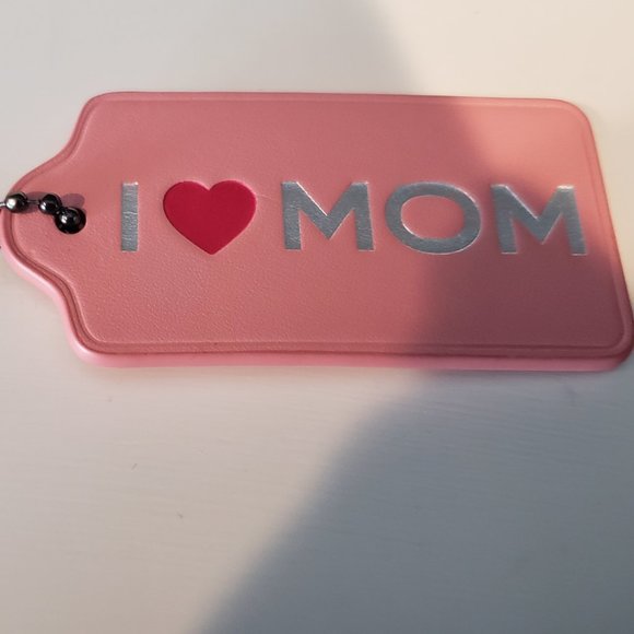 Coach NWT: I LOVE MOM Leather Fob Hangtag - Picture 1 of 8